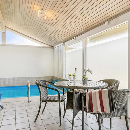 Front In Pandrup With Kitchen * 布洛克胡斯