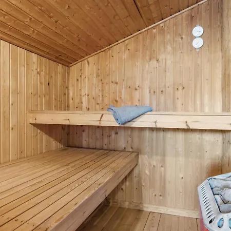 Dom wakacyjny Pet Friendly In Pandrup With Sauna